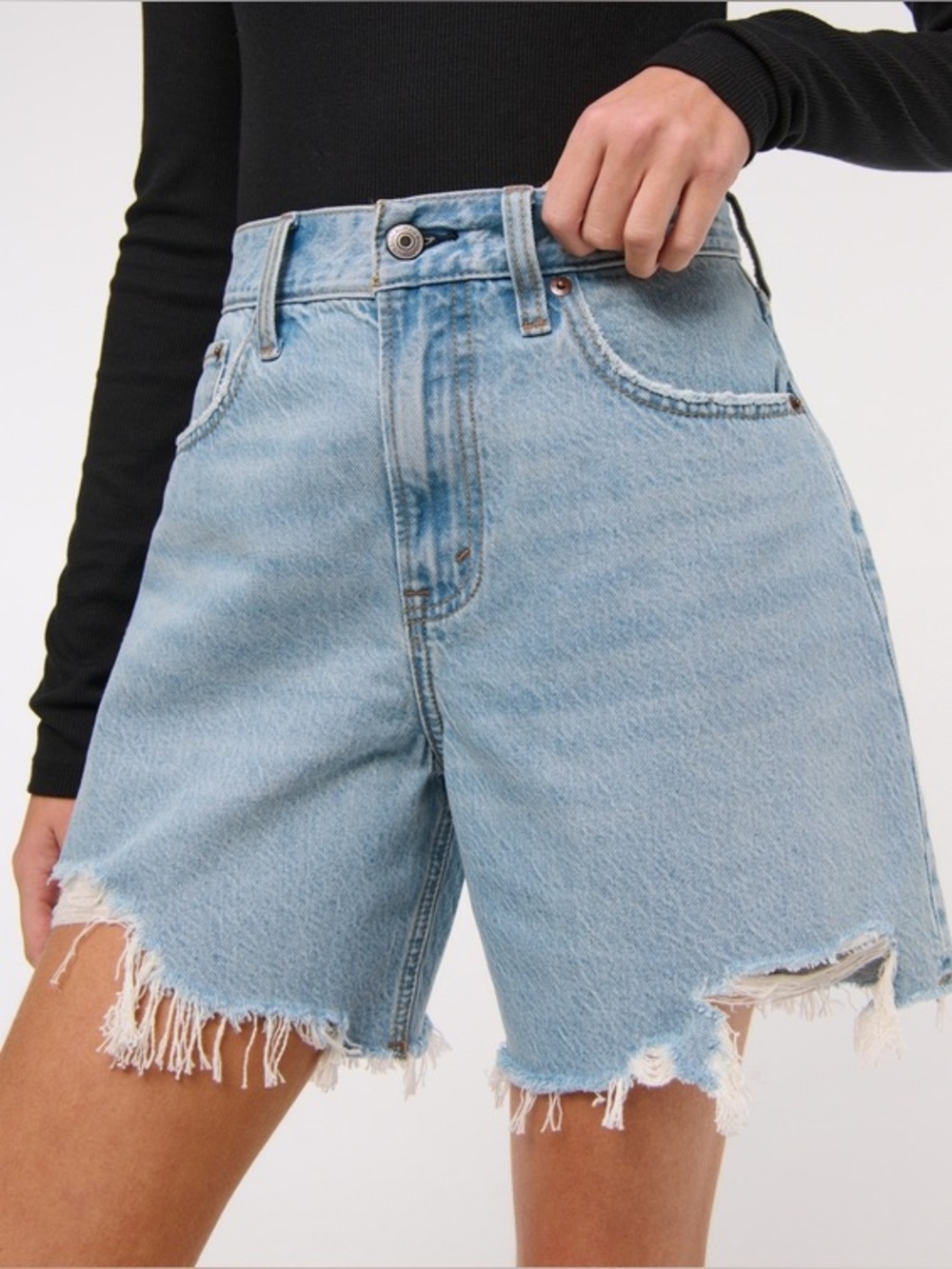 The Loose High Rise Short Abercrombie and Fitch Size 25